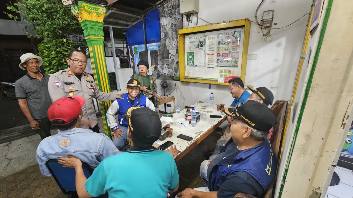 Polsek Matraman Tingkatkan Keamanan Melalui Program Cooling System di Utan Kayu Selatan