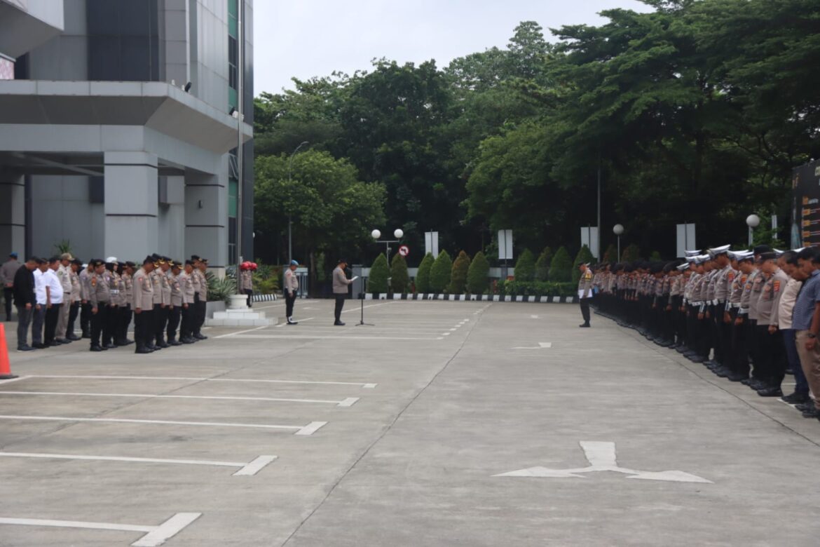 Wakapolresta Tangerang Pimpin Apel Pagi : Tekankan Disiplin dan Profesionalisme dalam Pelayanan Masyarakat