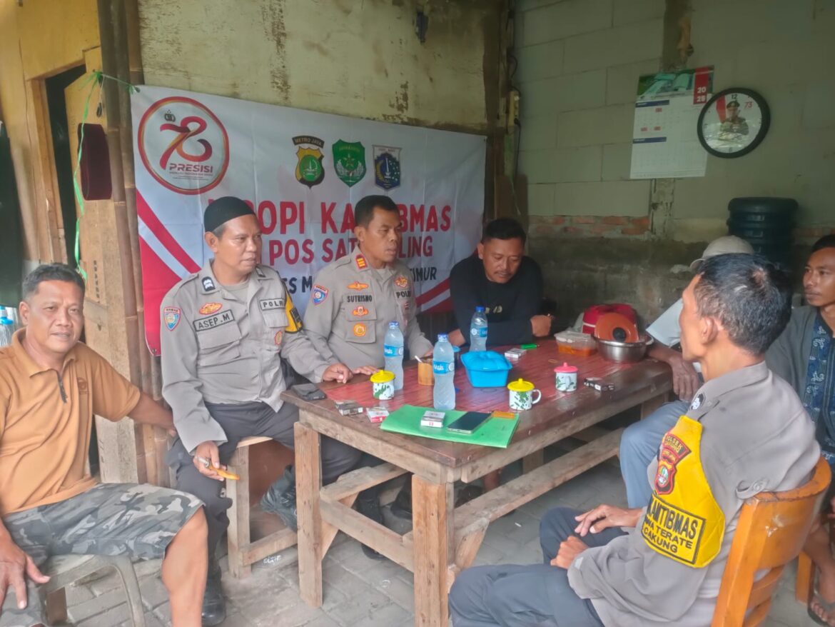 Polsek Cakung Gelar Ngopi Kamtibmas, Warga Sampaikan Keluhan Keamanan
