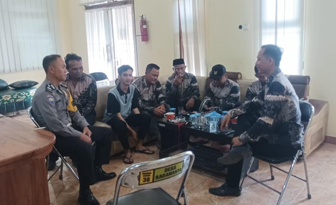 Cooling System, Polsek Ciamis Polres Ciamis Koorkom Bareng Seluruh Kadus di Desa Sadananya