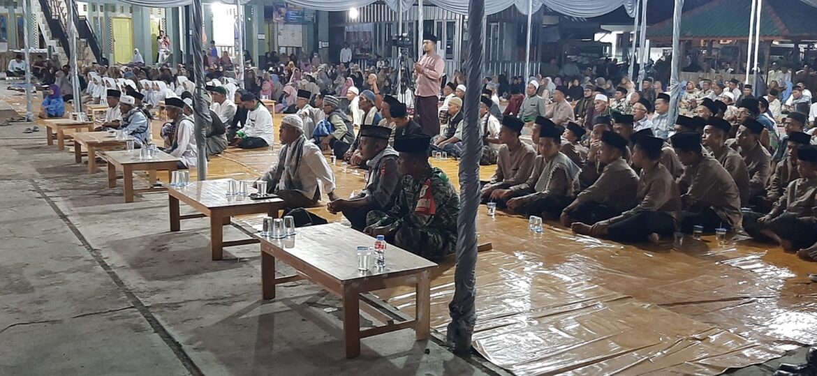 Polsek Banjarsari Polres Ciamis Hadir dan Beri Pengamanan Reuni Hamifi di Ponpes Miftahul Inayah