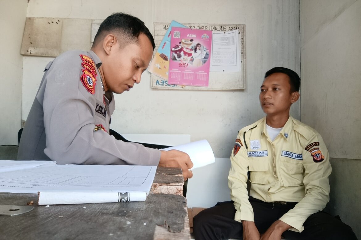 Perkuat Sinergitas, Polsek Cikoneng Datangi Satpam PT Campina Beri Imbauan Kamtibmas