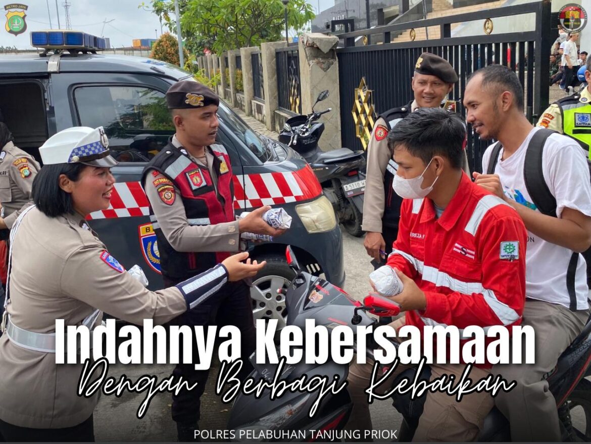 Indahnya Kebersamaan Berbagi Kebaikan, Kasatsamapta Bagikan Makanan Siap Santap