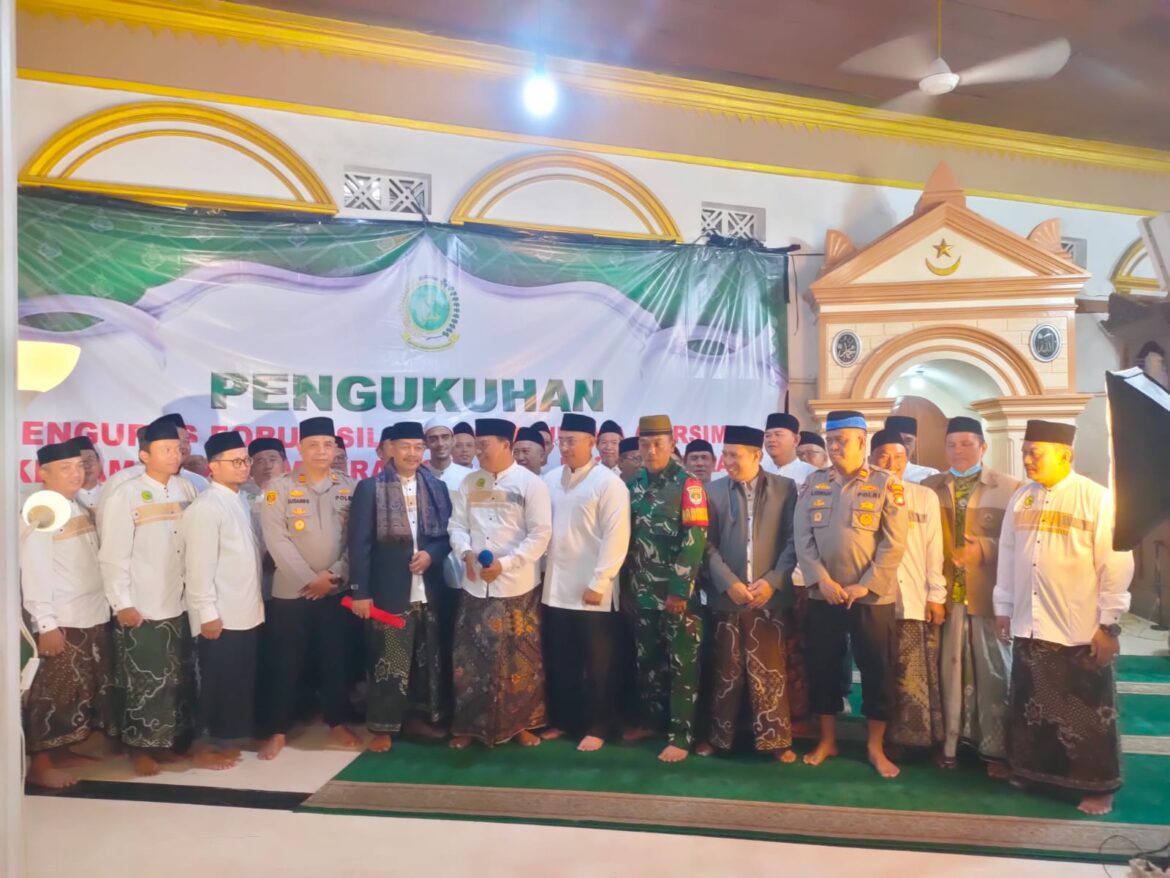 Sinergi Ulama dan Polisi: Polsek Tambora Hadiri Pengukuhan Forsima Tambora