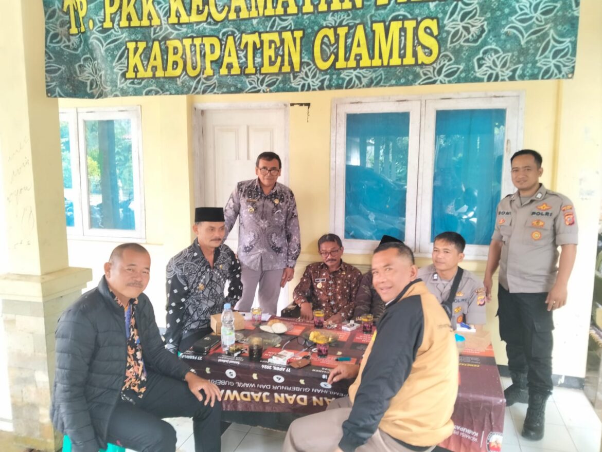 Cipta Kondisi, Polsek Rancah Polres Ciamis Ikuti Pelepasan Kontingen LKBB SDN 2 Bojonggedang