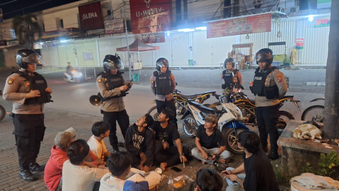 Upayakan Tangerang Aman, Pendekar Raksa Giatkan Patroli Malam