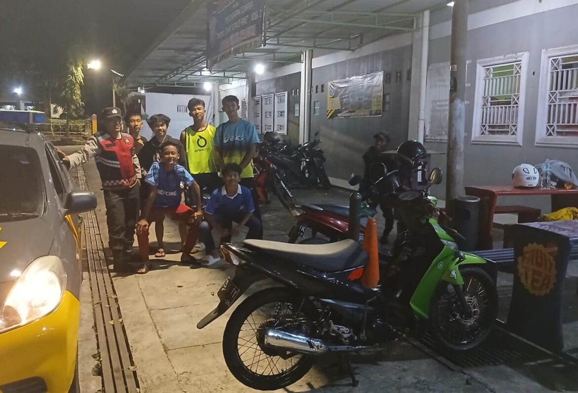 Berantas Knalpot Tidak Sesuai Spesifikasi, Polsek Ciamis Polres Ciamis Intensifkan Patroli ke Jalan