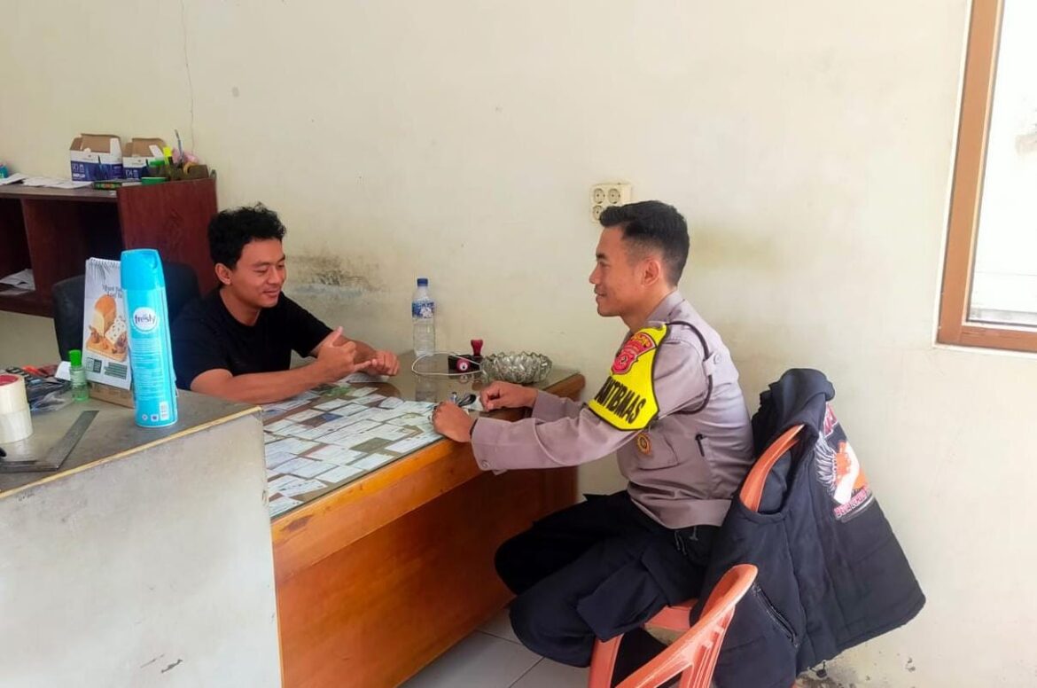 Perkuat Sinergitas, Polsek Cikoneng Datangi Pabrik Golden Gegempalan Beri Imbauan Kamtibmas