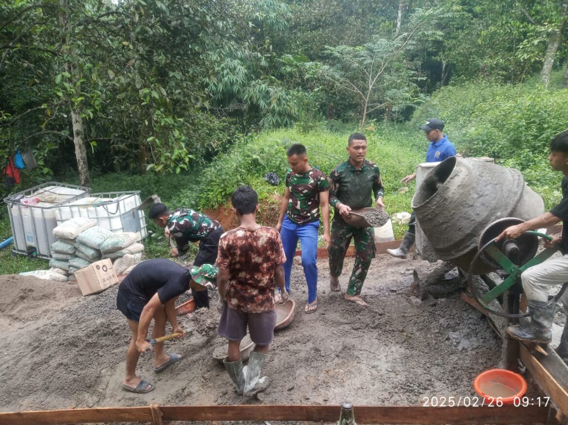Warga Kampung Wanakarya Desa Karacak Gembira, Akses Jalannya Dibangun TMMD ke-123 Kodim 0621/Kabupaten Bogor Tahun 2025