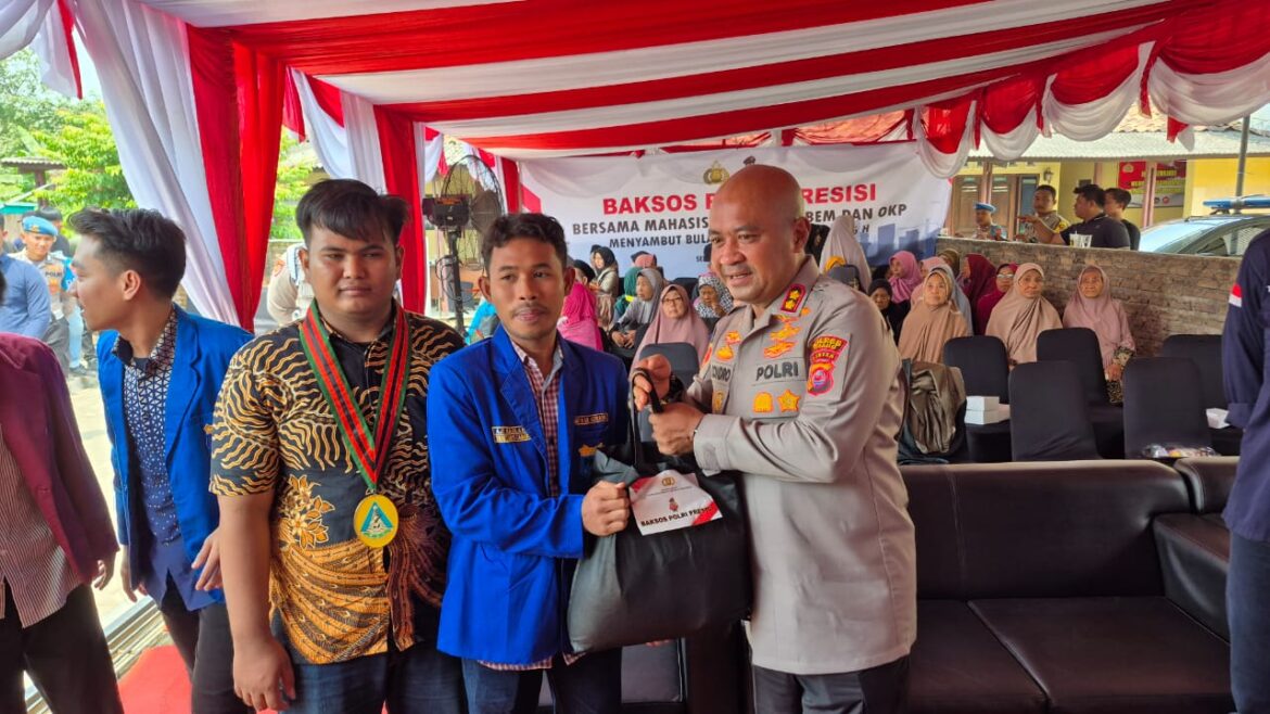 Sambut Bulan Suci Ramadhan, Kapolres Serang, Mahasiswa dan OKP Gelar Baksos Polri Presisi