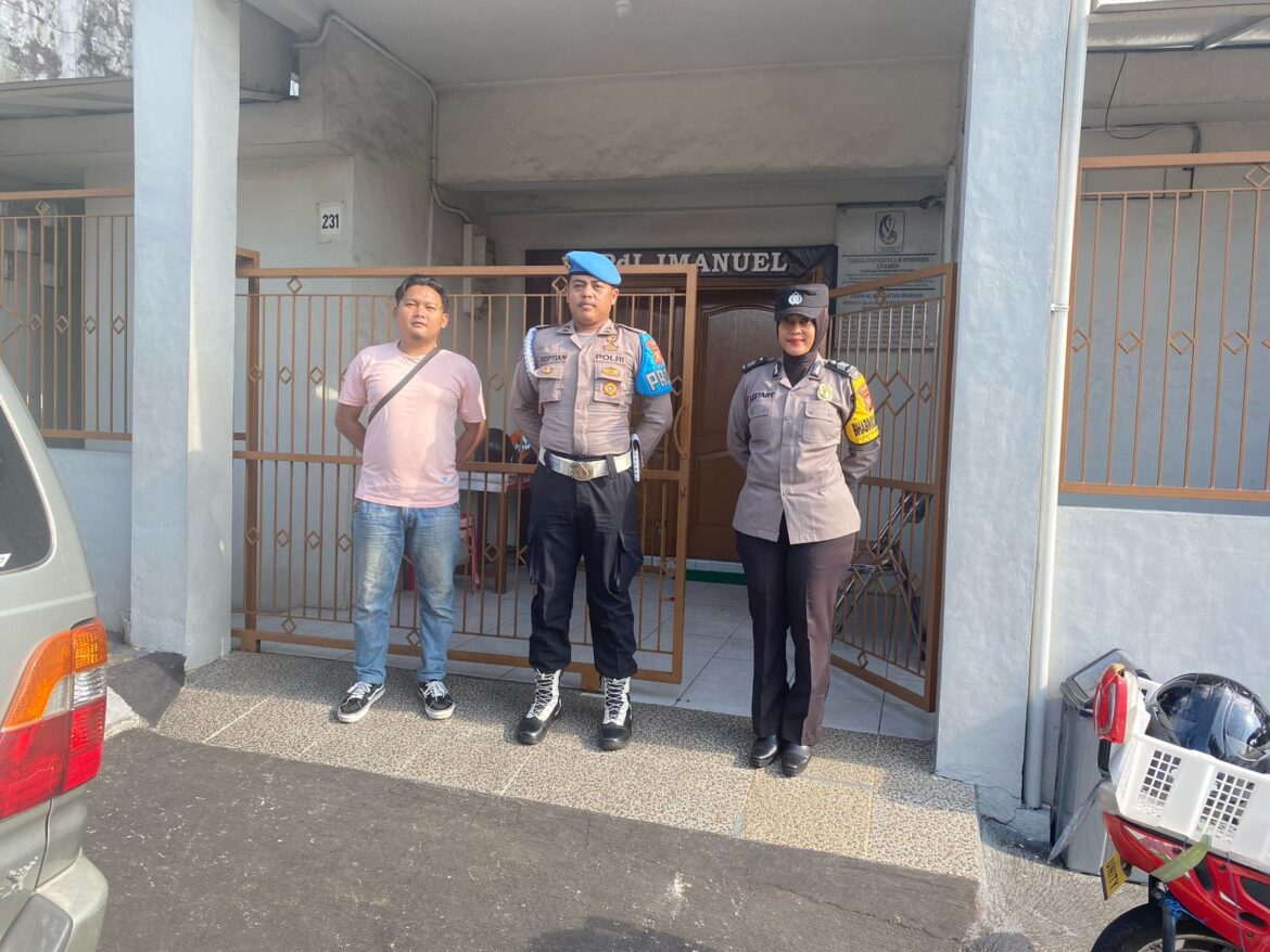 Antisipasi Gangguan Kamtibmas, Polres Ciamis Siagakan Personel di Gereja Pantekosta Ciamis