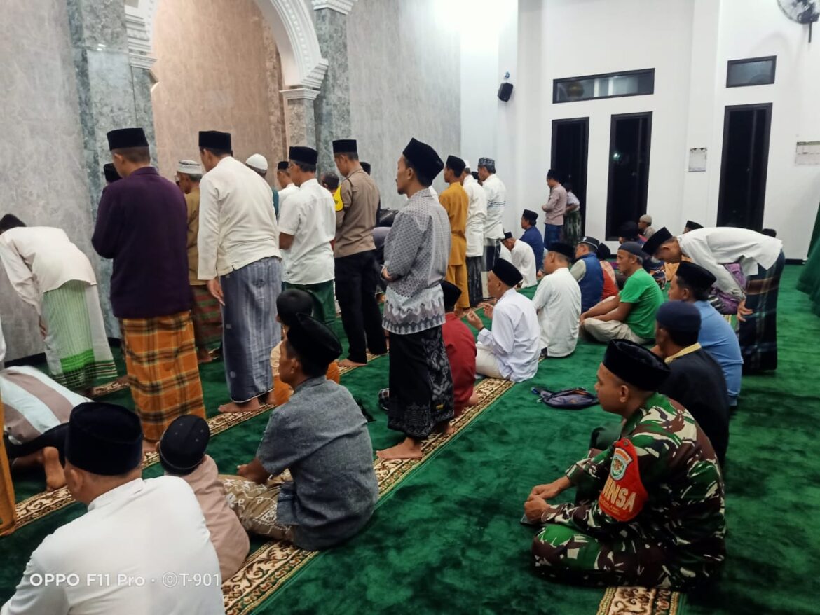 Polsek Cijeungjing Polres Ciamis Ikuti Tarling Bersama Warga Masyarakat Desa Ciharalang