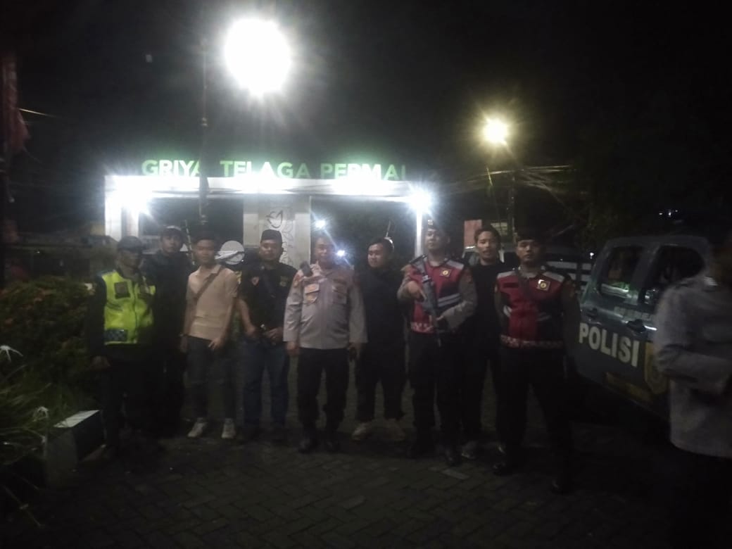 Polsek Cibinong Bersama Stakeholder Terkait Lainnya Gelar Cipta Kondisi Patroli KRYD Wilayah Kecamatan Cibinong dan Sekitarnya di Bulan Suci Ramadan 1446 H