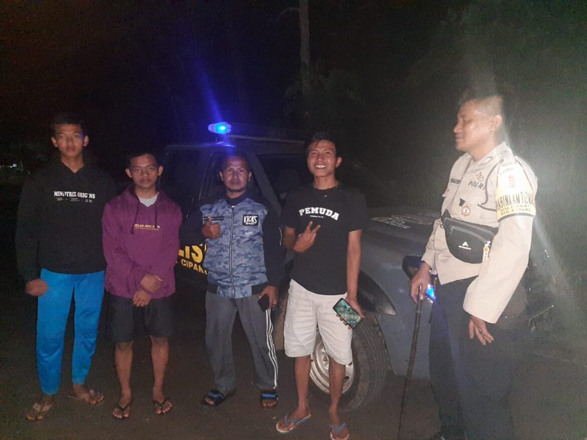 Cipkon di Bulan Suci Ramadan, Polsek Cipaku Polres Ciamis Intens Patroli KRYD di Malam Hari