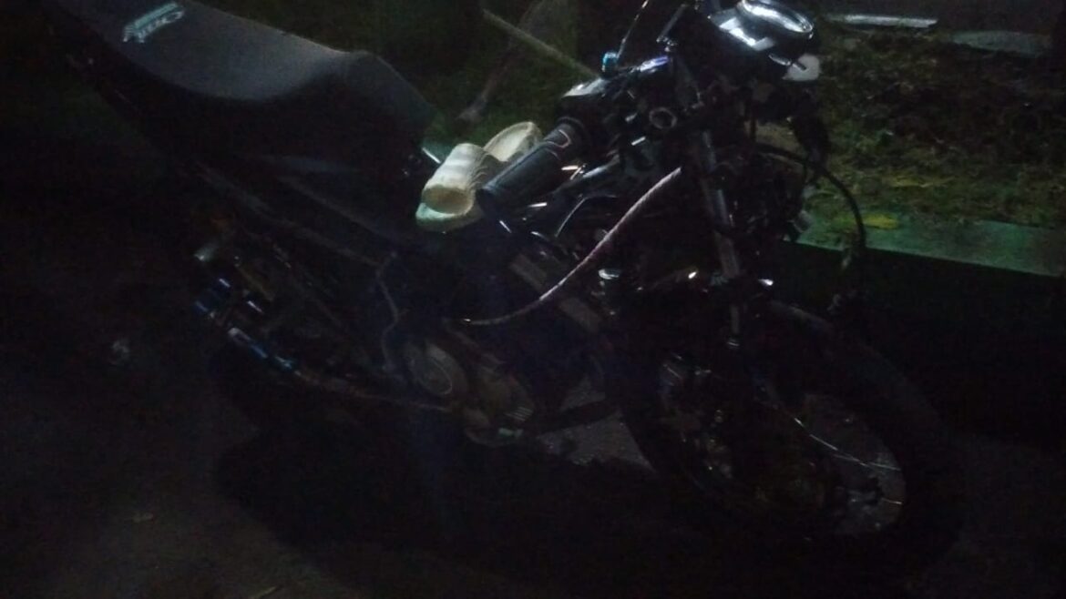 Brak! Motor Tabrak Mobil di Pamalayan, Pengendara Kritis