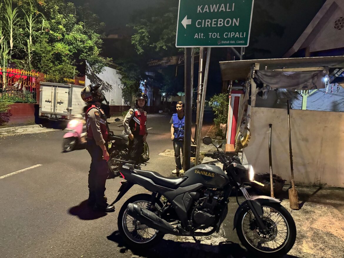 Humanis, Pasukan Patroli Roda 2 Samapta Polres Ciamis Beri Imbauan di Kawasan Jalan Pemuda