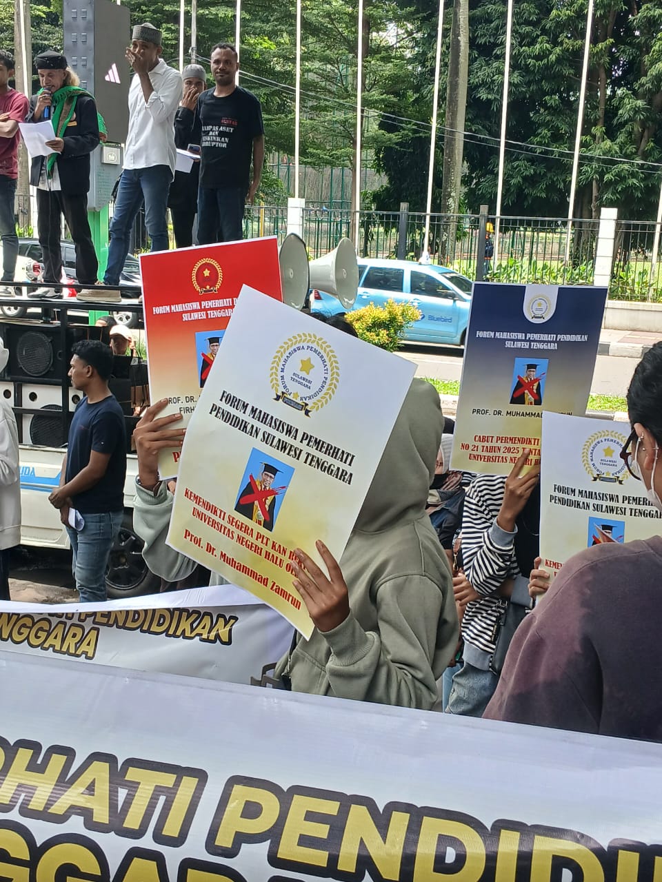 Tuntutan Terhadap Rektor Universitas Halu Oleo Pelanggaran Regulasi dan Dugaan Plagiarisme