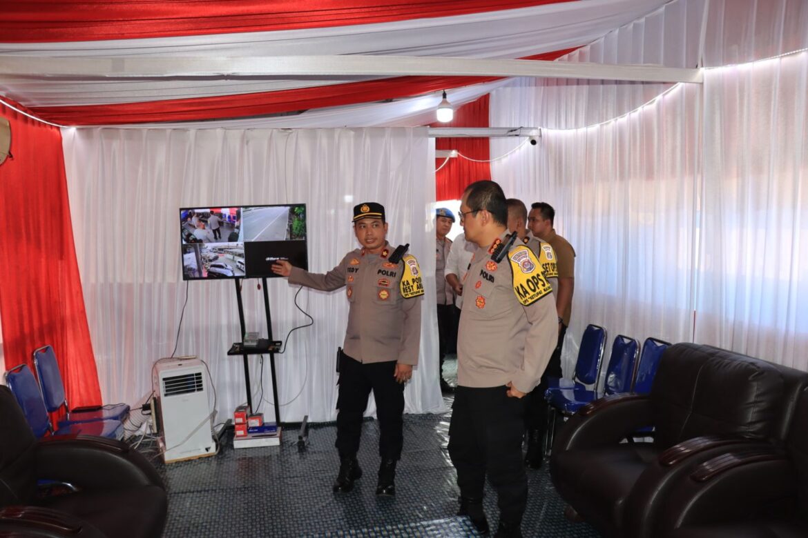 Pastikan Kelancaran Pemudik, Kapolresta Tangerang Laksanakan Patroli dan Cek Kesiapan Personil di Pos Pam Rest Area KM 43