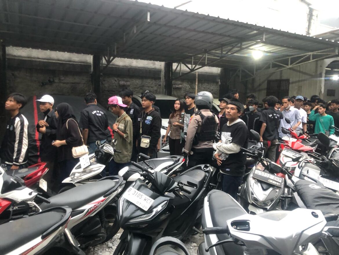 Konvoi Sambil Nyalakan Petasan, 200 Remaja di Cengkareng Dibubarkan Polres Jakbar