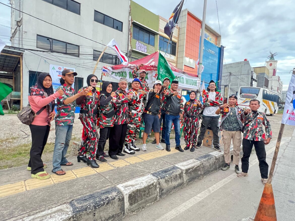 Laskar Merah Putih Marcab Jakarta Barat Gelar Buka Bersama dan Pantau Arus Mudik Lebaran 2025 di Posko Mudik Lebaran LMP Kota Bekasi