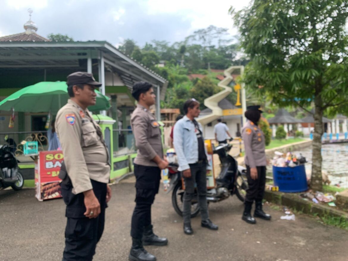 Pospam Ops Ketupat Lodaya 2025 Kawali Polres Ciamis Patroli ke Pusat Keramaian Saat Libur Lebaran