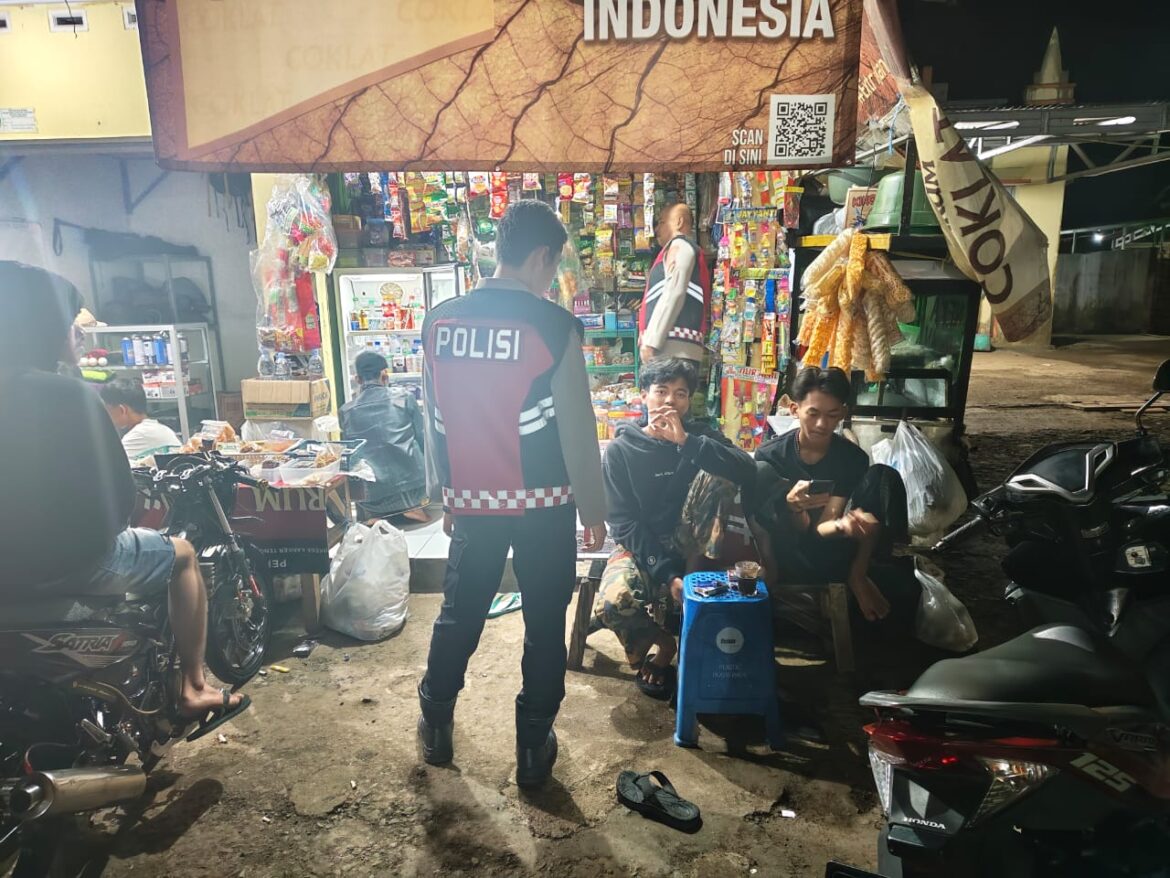 Cipkon Libur Lebaran 2025, Polsek Rajadesa Polres Ciamis Intens Patroli KRYD ke Pemukiman Warga
