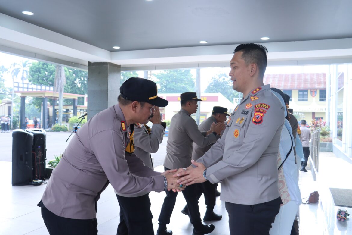 Kapolres Bogor Gelar Halal Bihalal Bersama Seluruh Pejabat Utama, Personil dan Kapolsek Jajaran Polres Bogor, Selesai Pelaksanaan Ops Ketupat Lodaya 2025