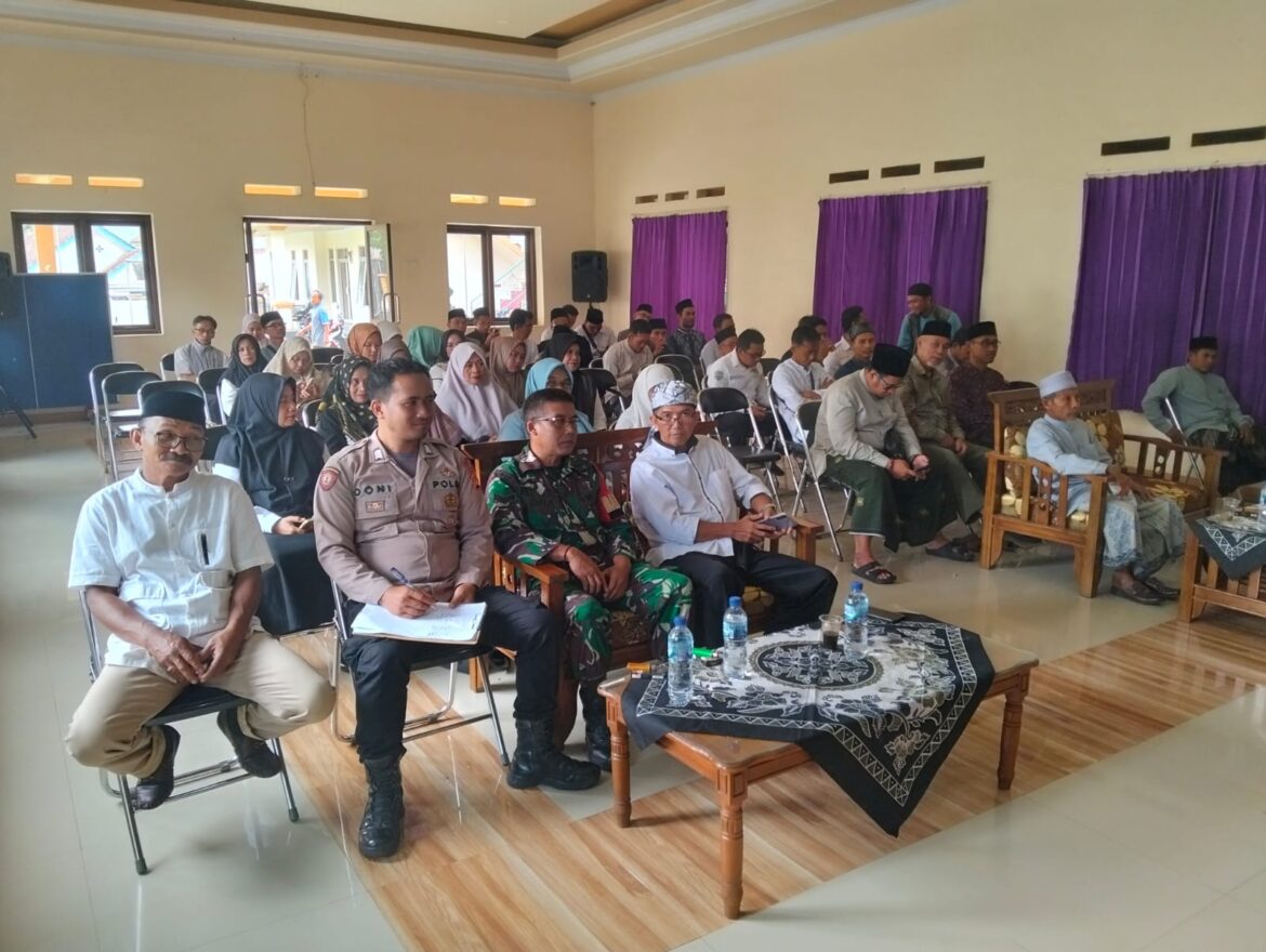 Perkuat Sinergitas, Polsek Panjalu Polres Ciamis Ikuti Acara Halal Bi Halal Warga Maparah