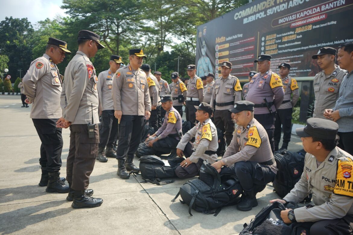 Polresta Tangerang Gelar Apel Pemeriksaan Personel Pengamanan PSU di Kabupaten Serang