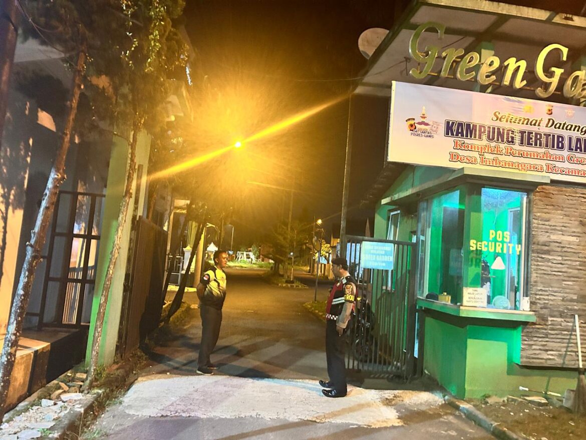 Cipkon Jam Rawan, Sat Samapta Polres Ciamis Patroli ke Perum Green Garden Beri Imbauan Kamtibmas