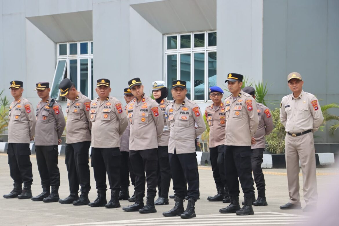 Kapolresta Tangerang Pimpin apel pagi, Apresiasi Personel Amankan Perayaan Ibadah Umat Kristiani dan PSU Kab. Serang