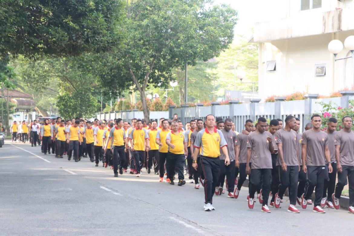 Jaga Kebugaran Tubuh, Kapolresta Tangerang Pimpin Olahraga Pagi