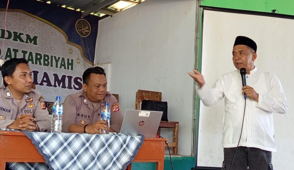 Polsek Rancah Ikut Sosialisasikan Edaran Bupati Ciamis Larangan Siswa Pakai Motor ke Sekolah