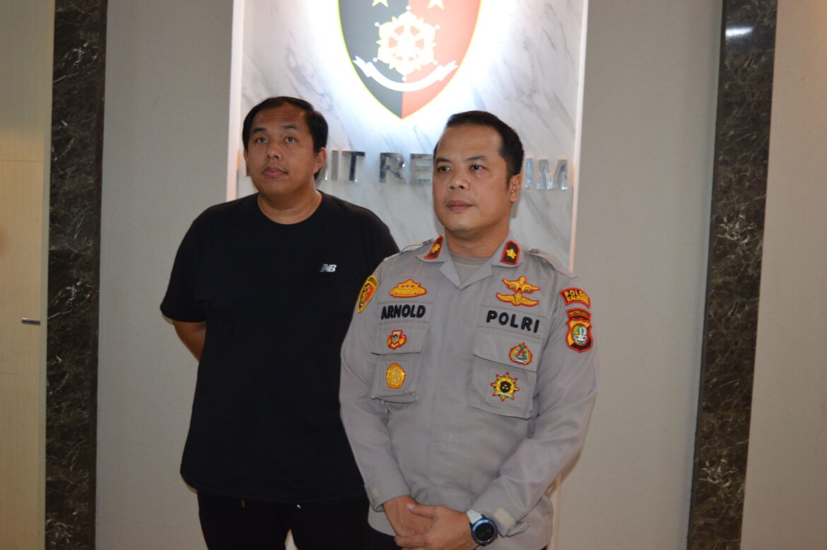 Kepergok Curi Motor, Pria Ini Ceburkan Diri ke Kali Daan Mogot Kalideres