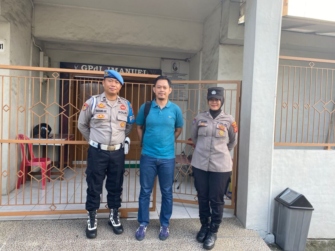 Cipkon Acara Keagamaan, Kapolsek Ciamis Pimpin Pengamanan di Gereja Pantekosta Ciamis
