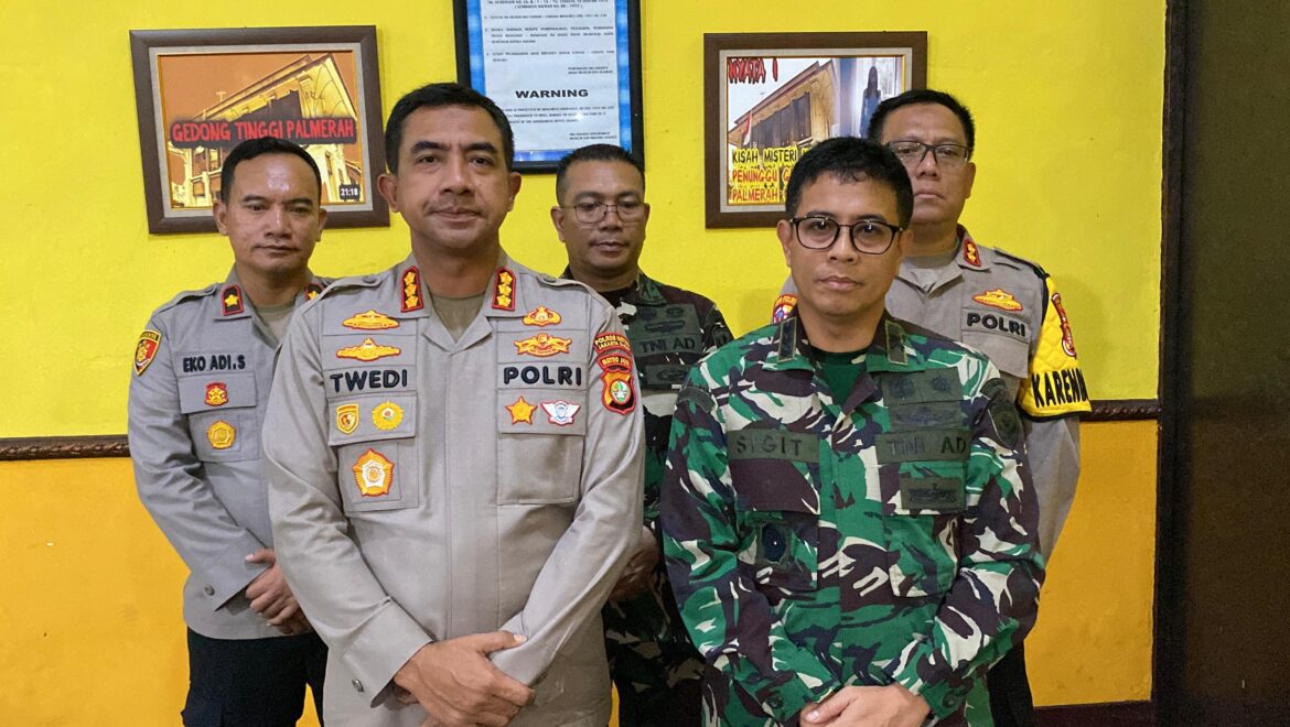 Polres Jakbar Bersama 3 Pilar Gelar Patroli di Kecamatan Palmeran Antisipasi Gangguan Kamtibmas