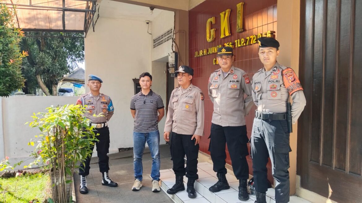Cipkon Acara Keagamaan, Polsek Ciamis Beri Pengamanan Ibadah Minggu Pagi Gereja di Ciamis