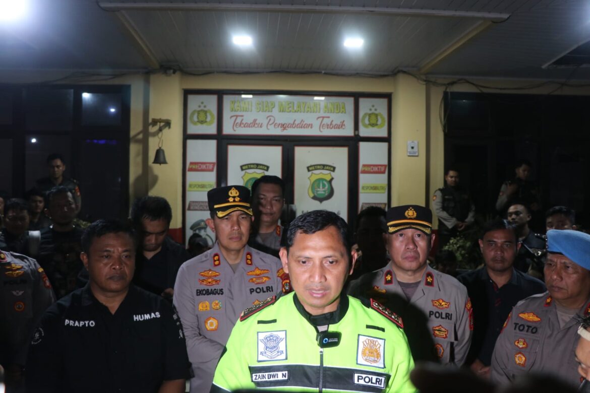 Tindak Lanjuti Pengaduan Aksi Premanisme di Ciledug, Kapolres Pimpin Patroli Skala Besar