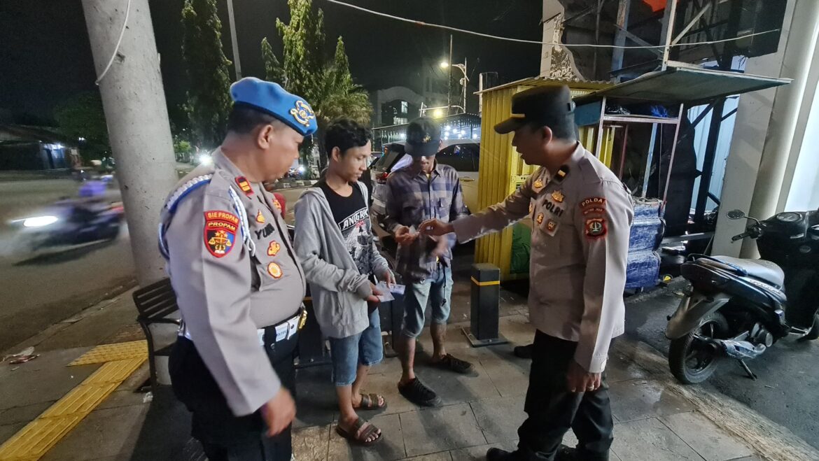 Polsek Kembangan Gelar KRYD dan Operasi Berantas Jaya 2025, Amankan 4 Pelaku Pungli di Wilayah Kembangan