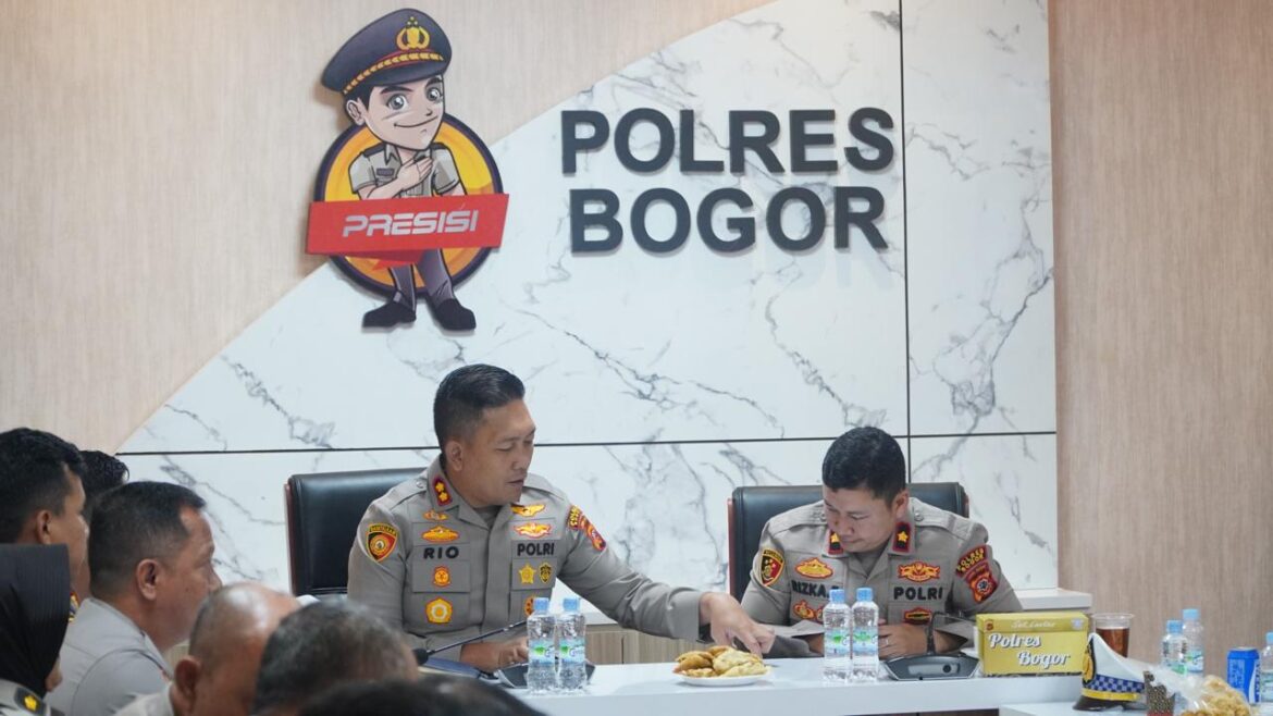 Kapolres Bogor Tekankan Penindakan Tegas Premanisme dalam Arahan kepada PJU dan Kapolsek Jajaran