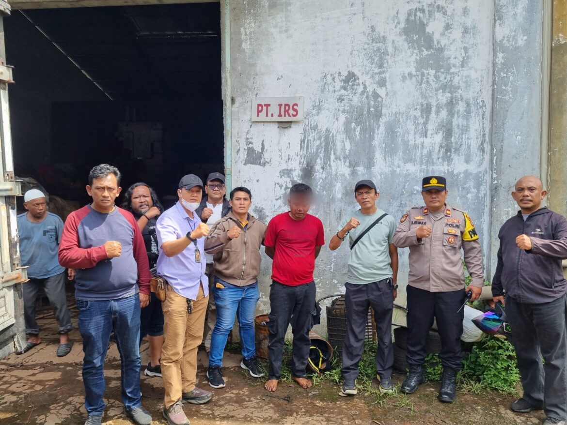 Polsek Cengkareng Amankan Residivis Yang Kerap Resahkan Warga, Warga: Terima Kasih Pak Polisi!