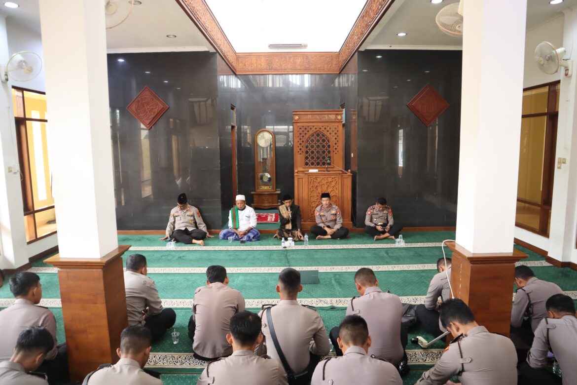 Perkuat Mental, Polres Ciamis Intens Beri Pembinaan Rohani ke Anggota dan ASN Polri