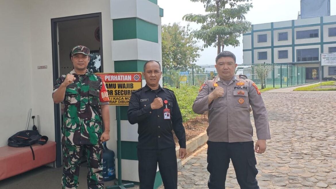 Jaga Kamtibmas, Polsek Cijeungjing Intensifkan Koorkom ke Warga Desa Handapherang