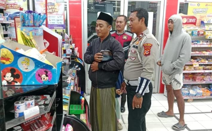 Berikan Rasa Nyaman, Polsek Banjarsari Patroli Biru Cegah Gangguan Kamtibmas di Malam Hari