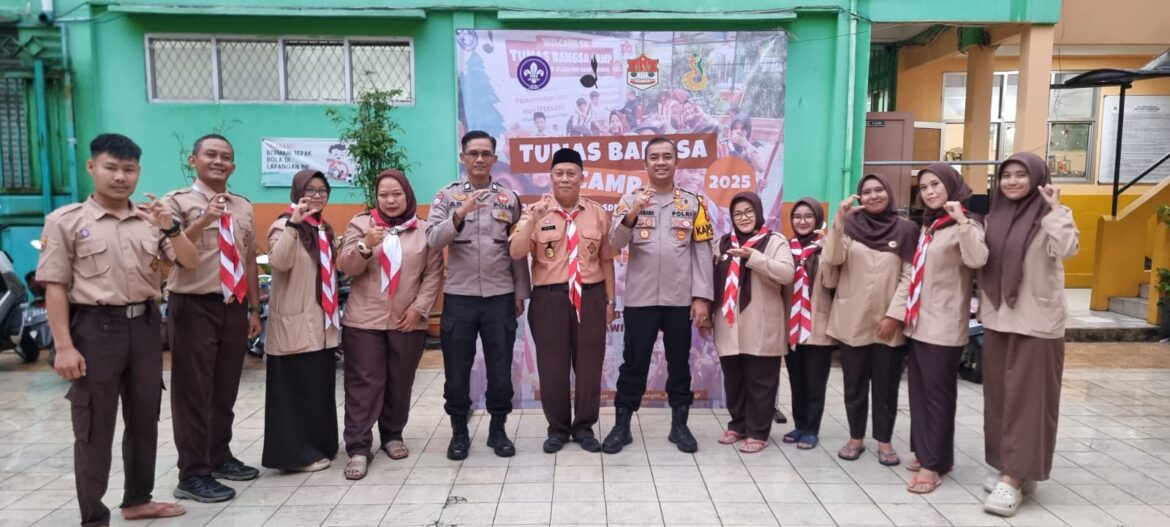 Kapolsek CWI Polres Bogor hadir mengisi materi dalam giat Perjumsa di SDN Ciawi 1 diwilayahnya