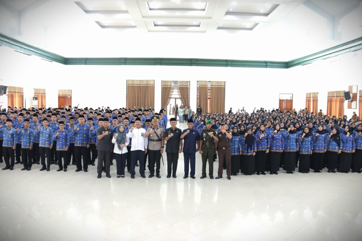 Ratusan ASN Baru Ciamis Resmi Dilantik ! Ini Pesan Tegas dan Harapan Bupati Herdiat