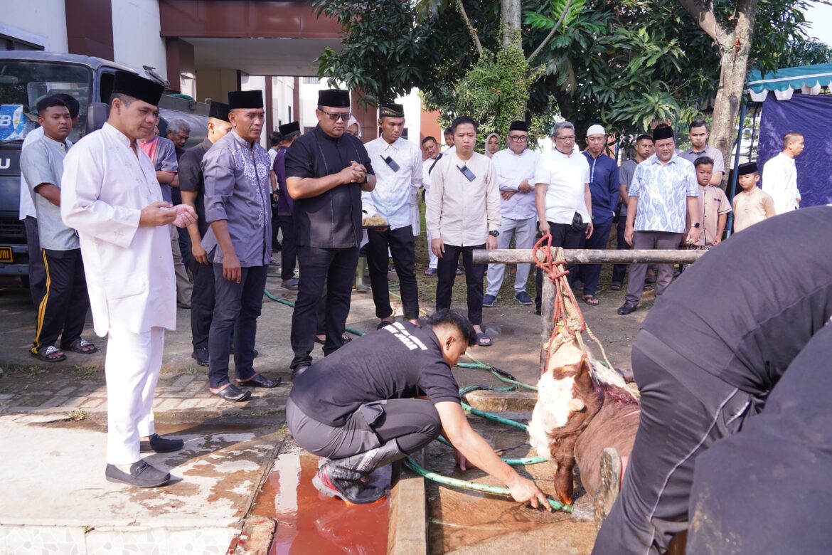 Polda Jabar Sumbang Ratusan Ekor Hewan Kurban untuk Disalurkan ke Sejumlah Pihak dari Yayasan Hingga Pondok Pesantren