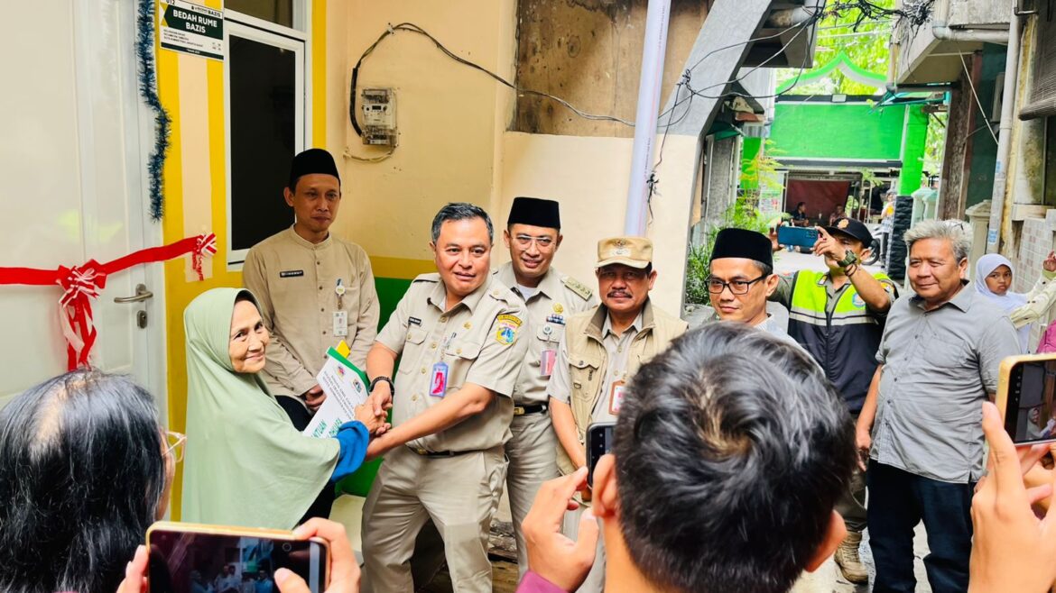 Sekretaris Kota Jakarta Barat Resmikan Rumah Hasil Program Bedah Rumah Baznas Bazis