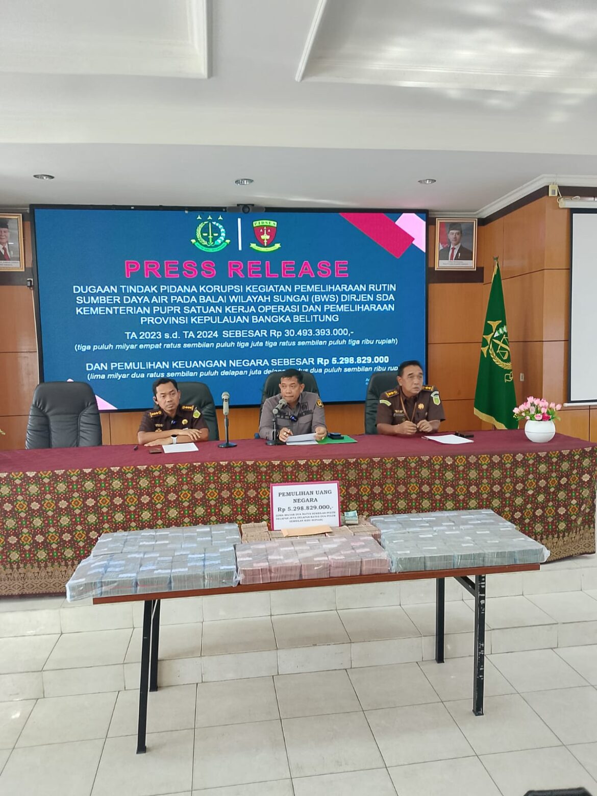 Kejati Babel Tetapkan Empat Tersangka Korupsi Pemeliharaan BWS, Uang Rp5,29 M Disita