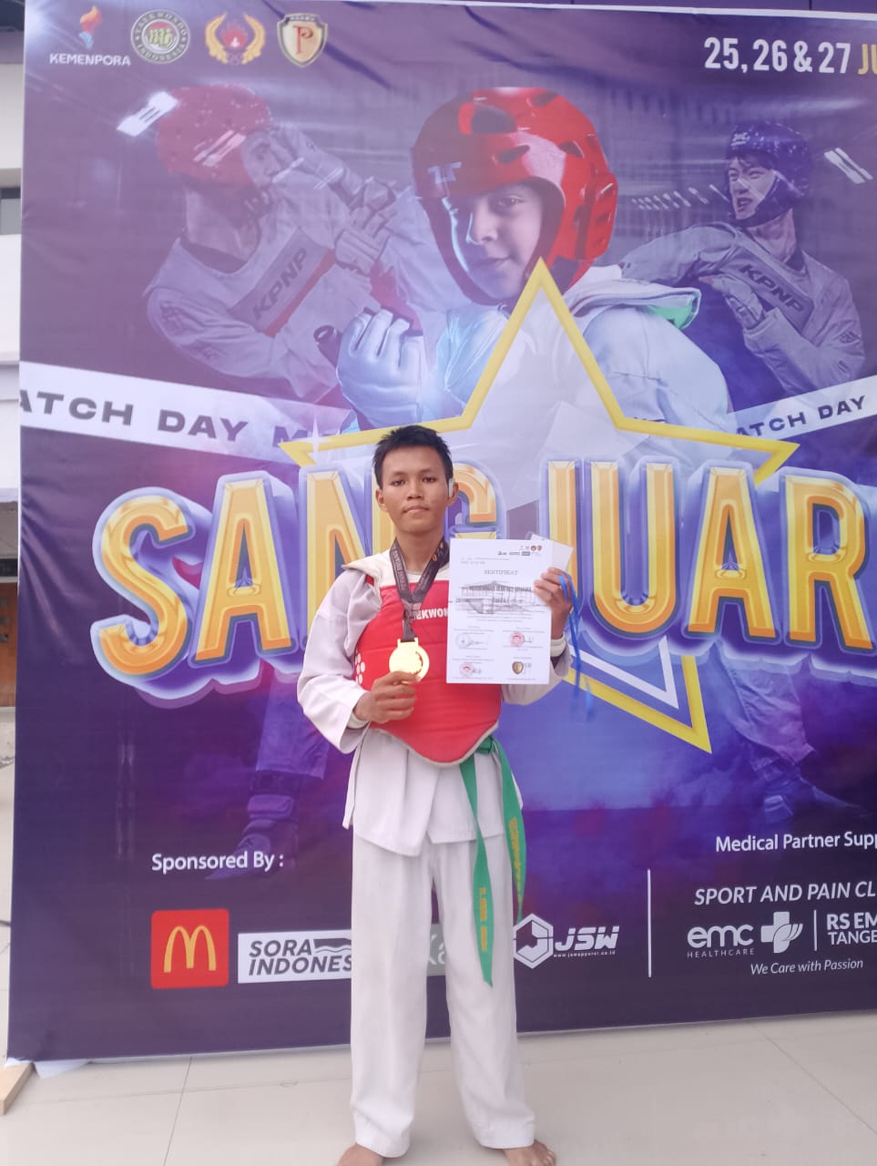 Siswa SMPN 32 Cipondoh Tangerang Kota Muhammad Ikhfall Izhama, Sukses Meraih Medali Emas Taekwondo Di Tingkat Nasional